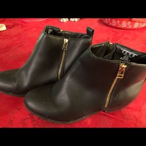 Womens ankle boot